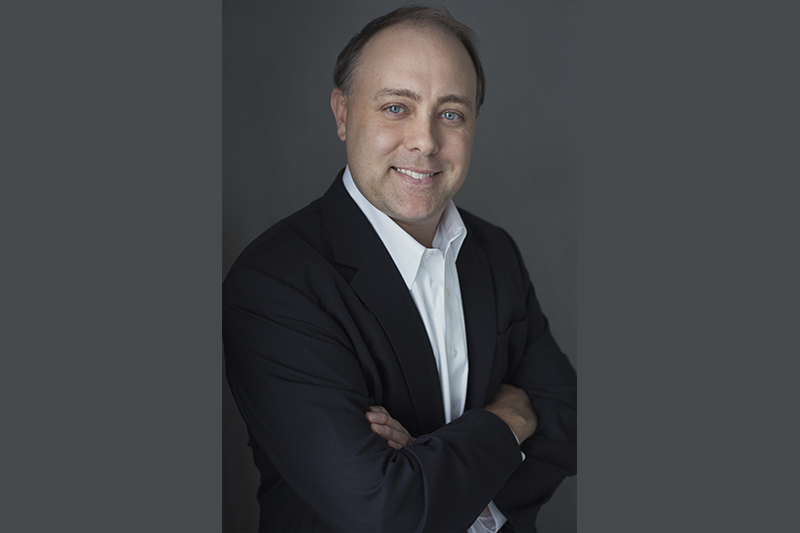 Meet Daniel Melzer, DMD in Panama City